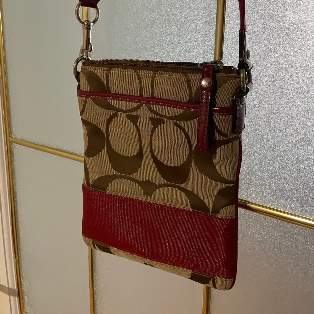 COACH Shoulder Bag